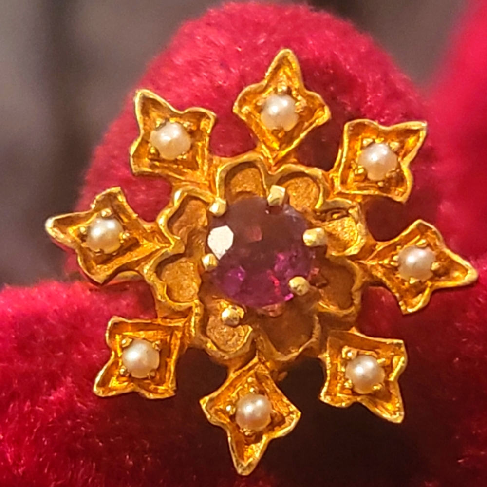 Antique 14k Gold Ruby Solitaire Flower Ring With … - image 1